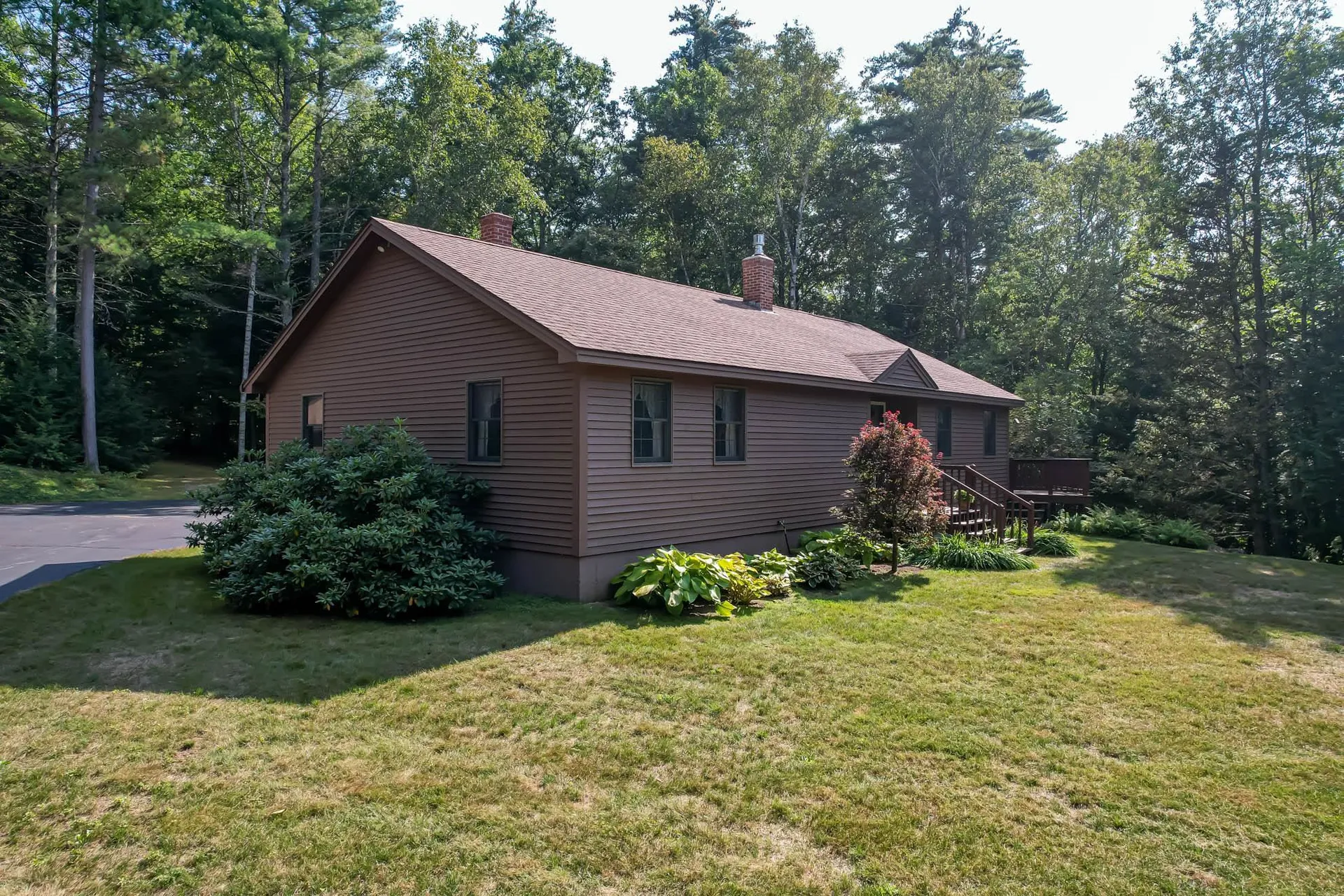 13 Evans Road Hebron NH 03241