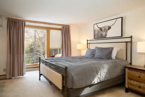 60 Hilltop Road Winhall VT 05340