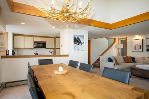 60 Hilltop Road Winhall VT 05340