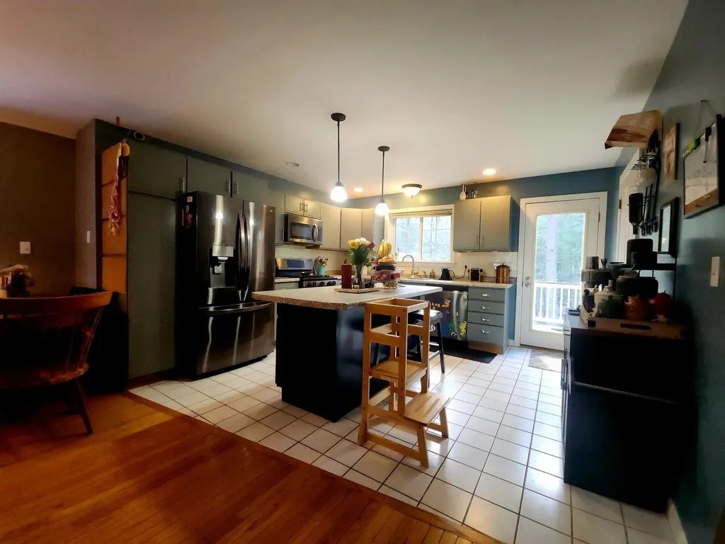 335 Calef Highway Barrington NH 03825