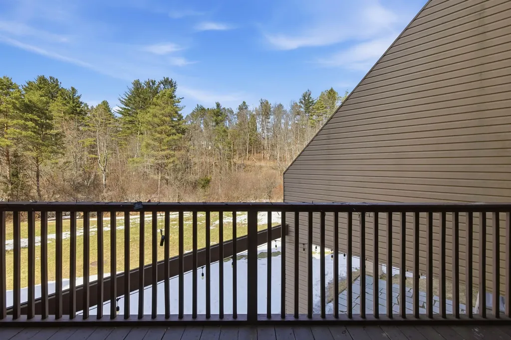 42 Heritage Condo Way Woodstock VT 05091