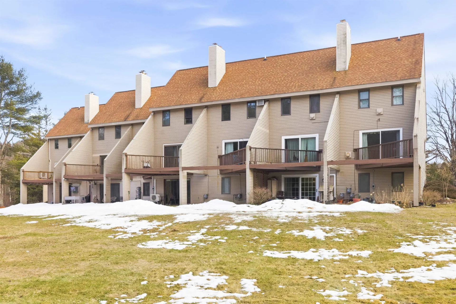 42 Heritage Condo Way Woodstock VT 05091