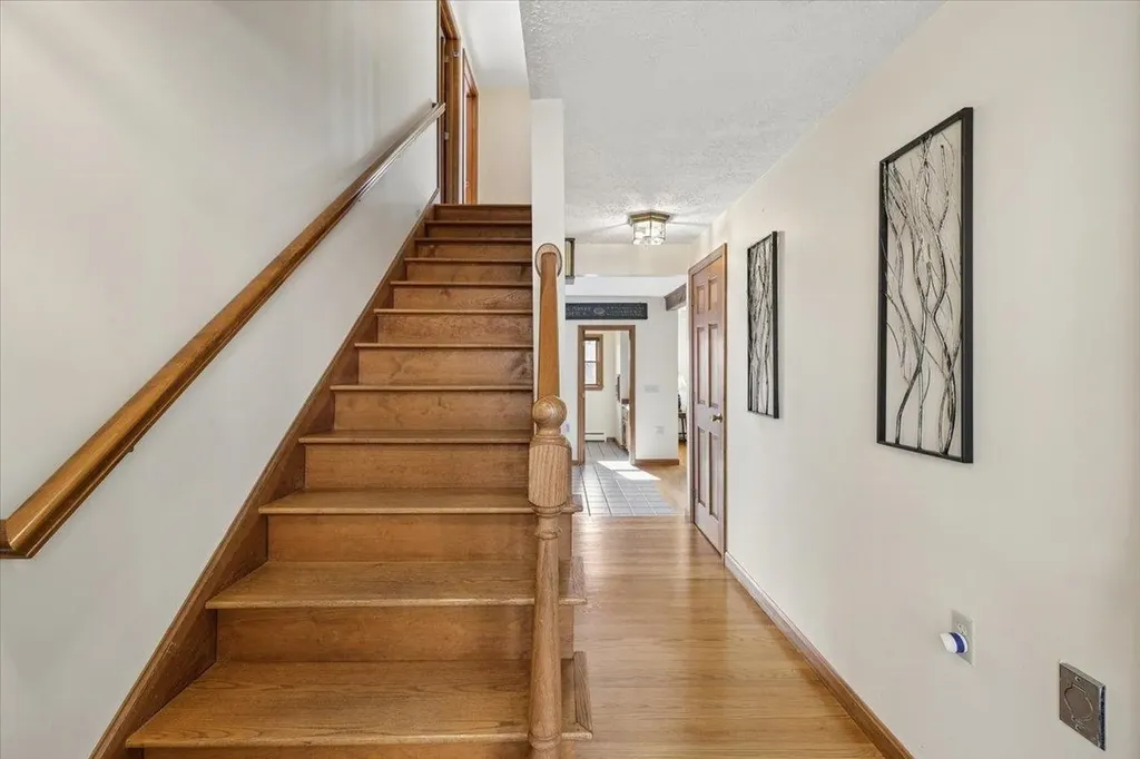 227 Joe English Road New Boston NH 03070