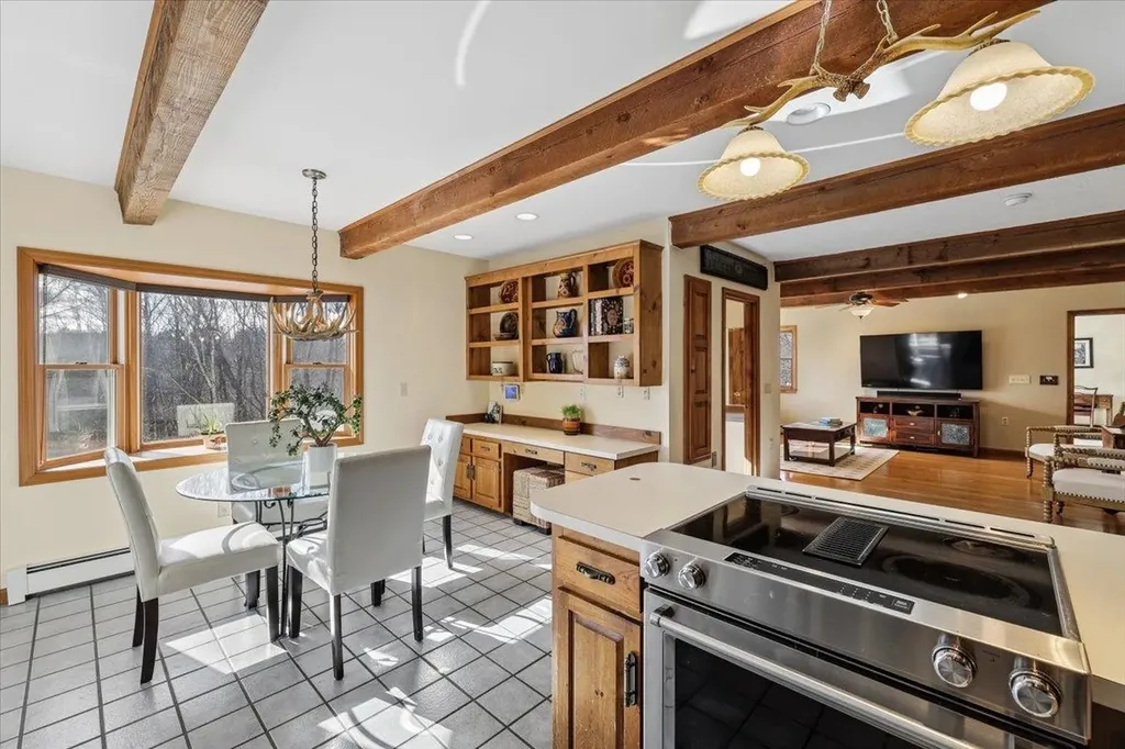 227 Joe English Road New Boston NH 03070