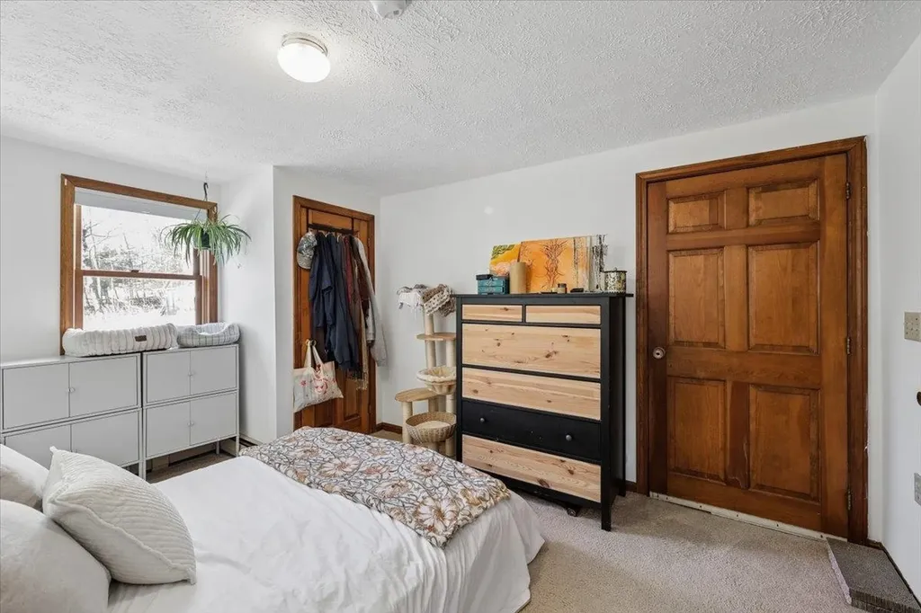 227 Joe English Road New Boston NH 03070