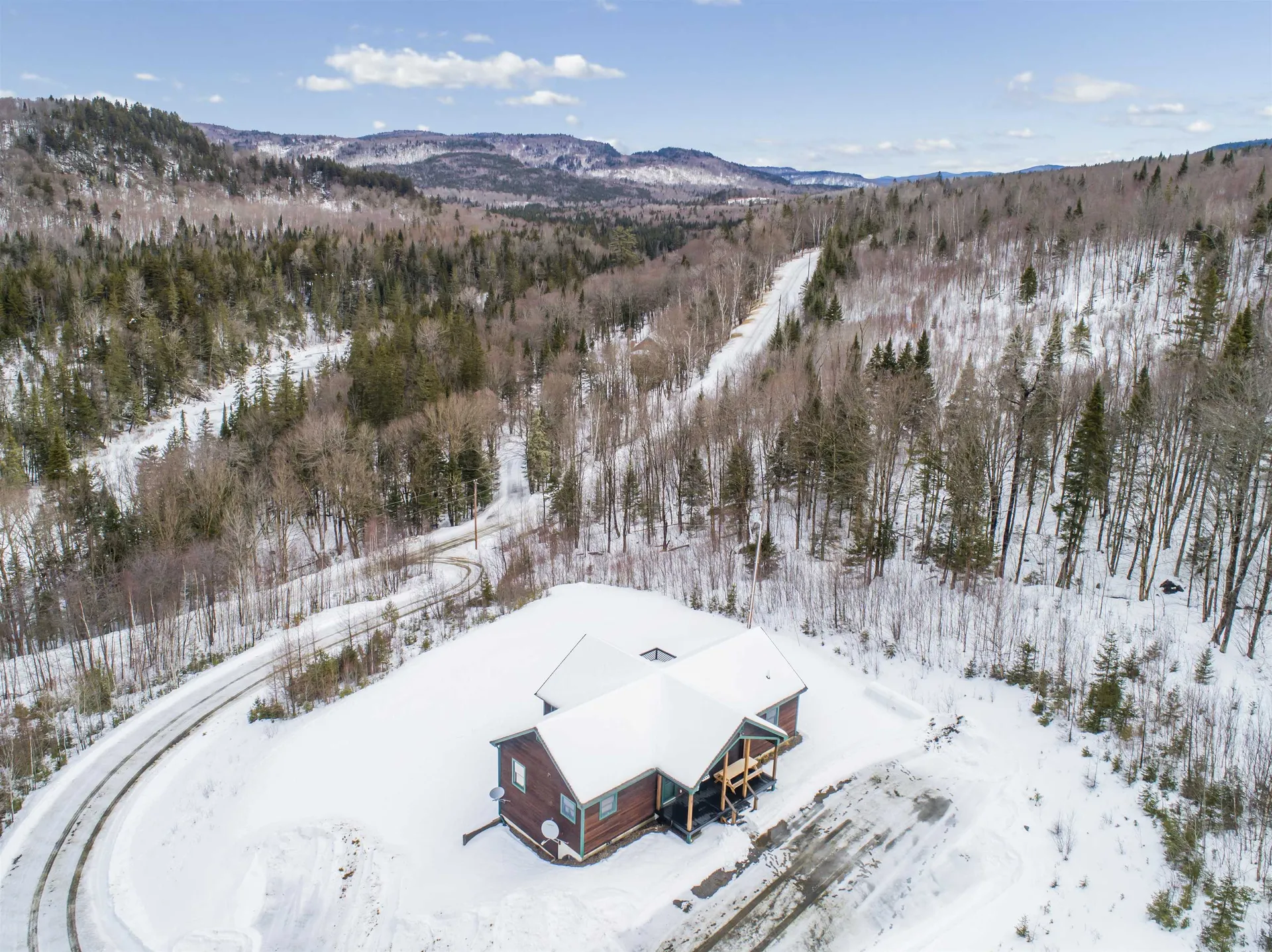 456 Indian Stream Road Pittsburg NH 03592