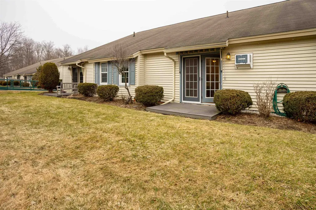 8249 The Terraces Shelburne VT 05482