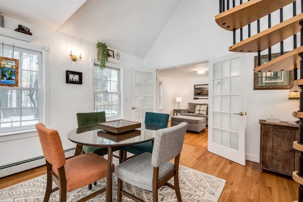 12 Spencer Lane Lee NH 03861