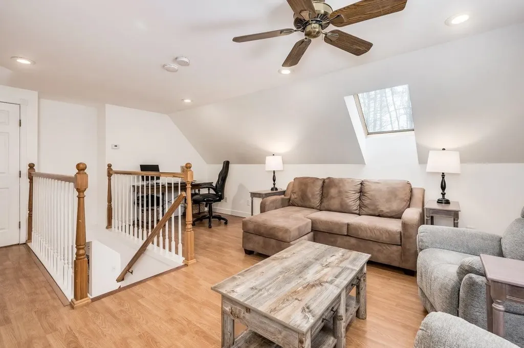 12 Spencer Lane Lee NH 03861