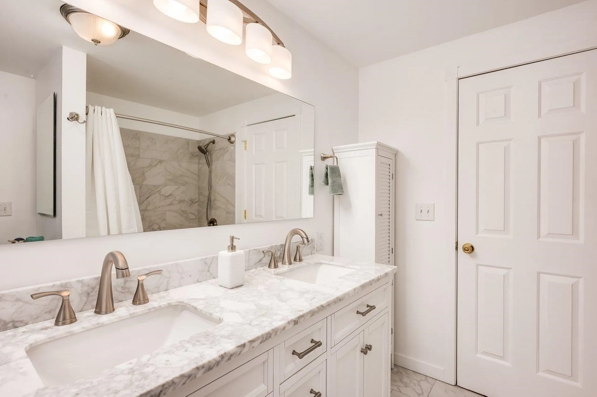 12 Spencer Lane Lee NH 03861