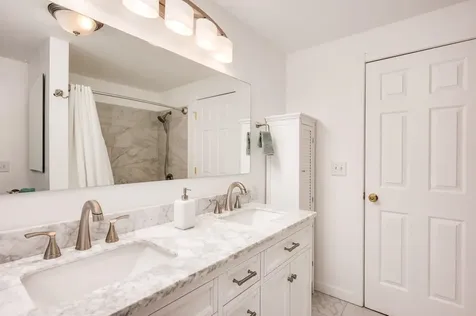 12 Spencer Lane Lee NH 03861