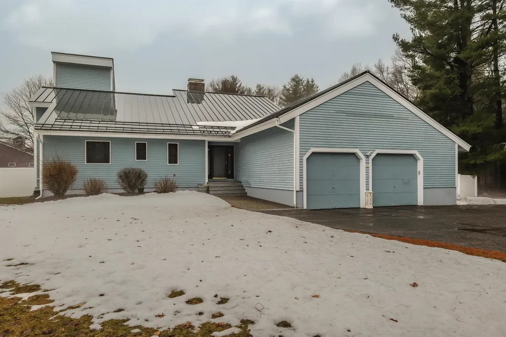 65 Pelham Road Salem NH 03079