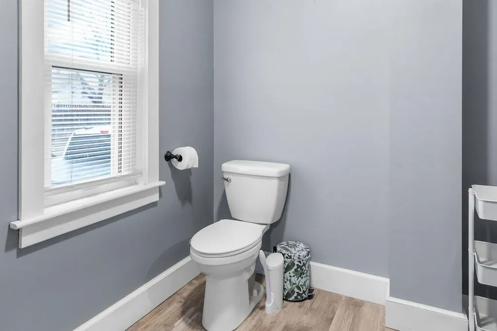 36 S Maple Street Manchester NH 03103