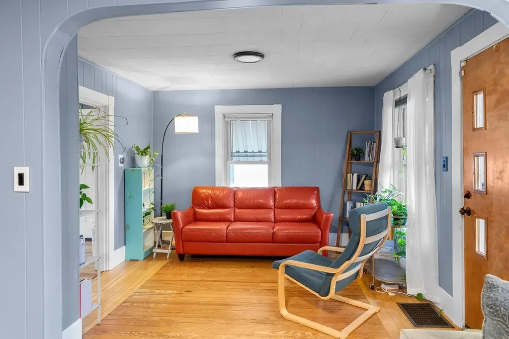 36 S Maple Street Manchester NH 03103