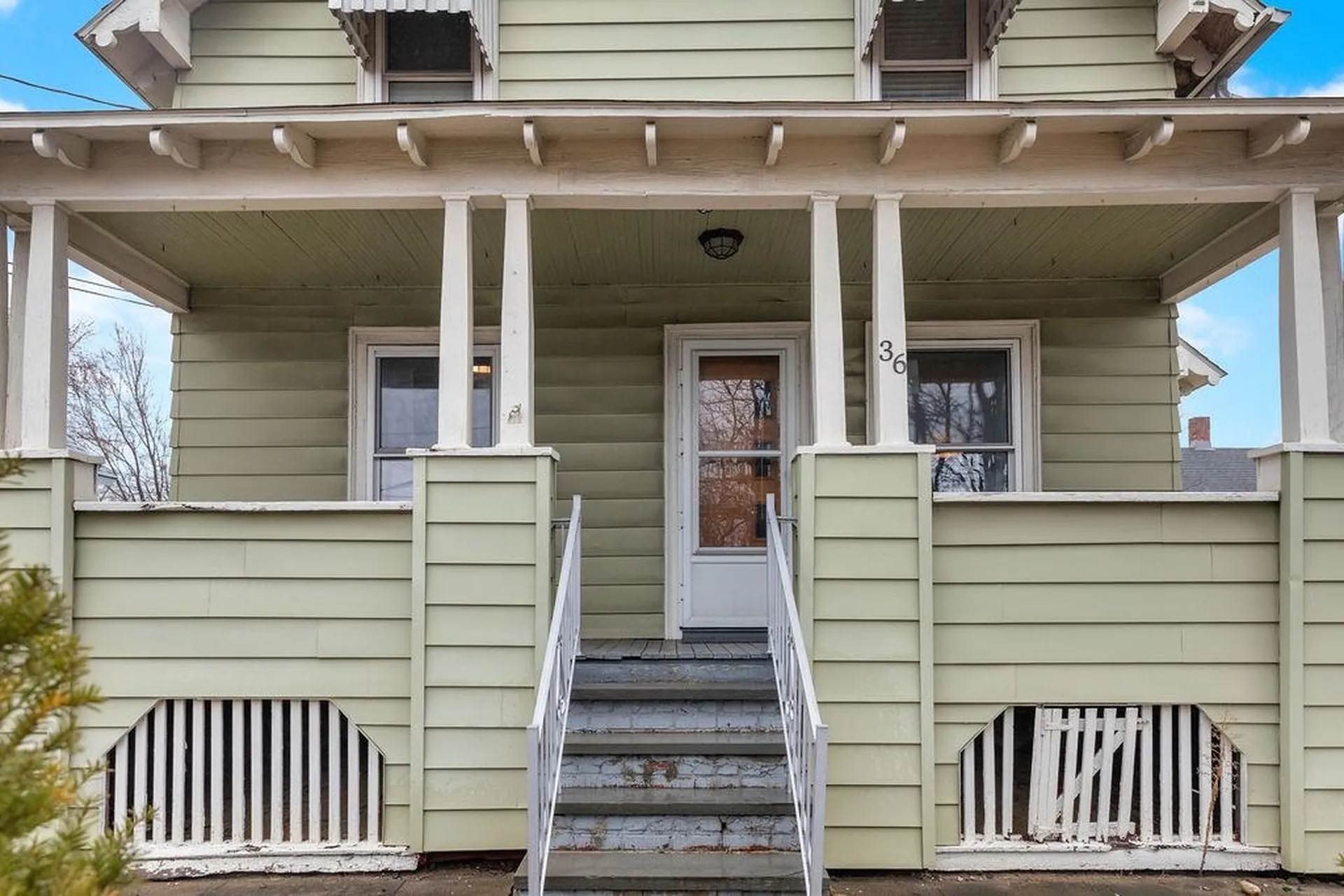 36 S Maple Street Manchester NH 03103