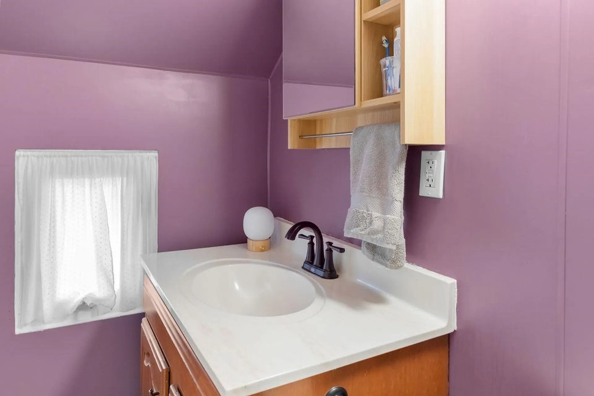 36 S Maple Street Manchester NH 03103