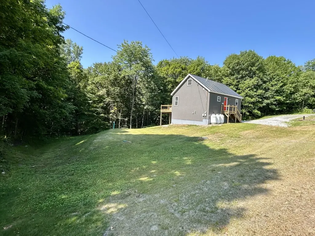 1001 Vt Route 65 Brookfield VT 05036