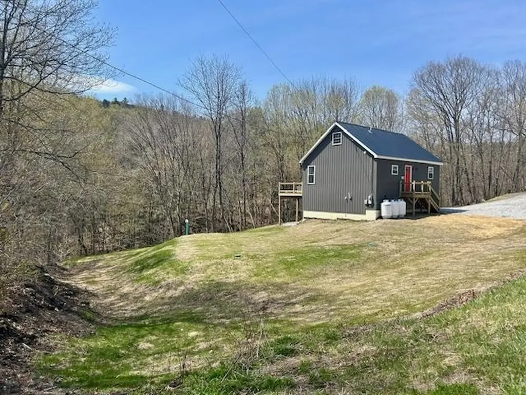 1001 Vt Route 65 Brookfield VT 05036