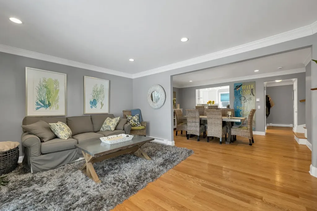103 Clark Road Wolfeboro NH 03894