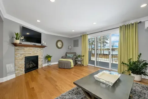 103 Clark Road Wolfeboro NH 03894