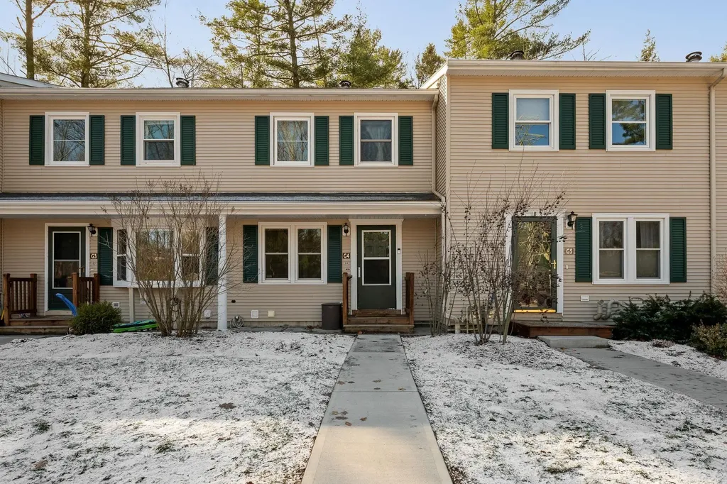 2 Greenfield Road Extension Essex VT 05452