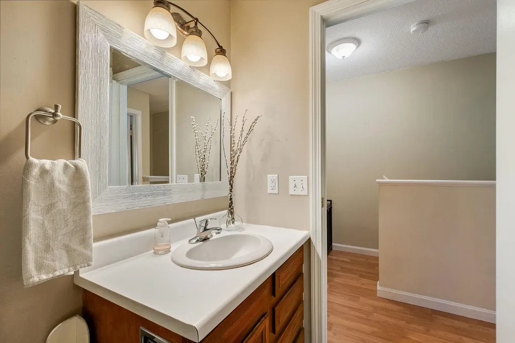 2 Greenfield Road Extension Essex VT 05452