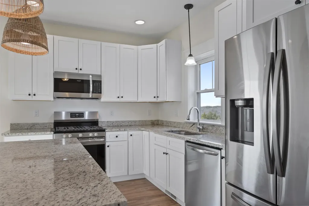 36 Eisenhower Drive Rochester NH 03867