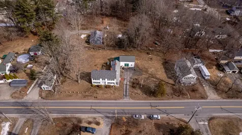 14 Main Street Raymond NH 03077