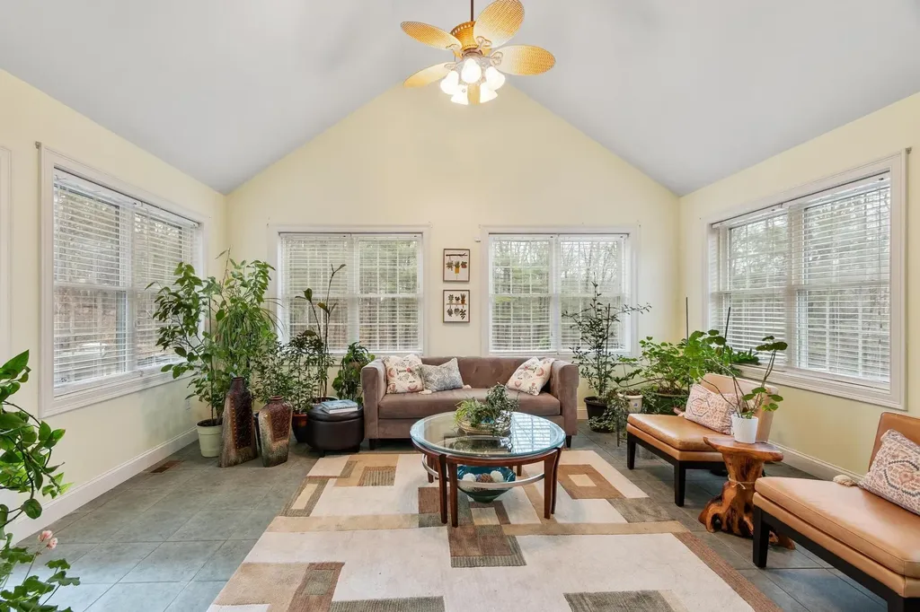 15 Appleton Road Windham NH 03087