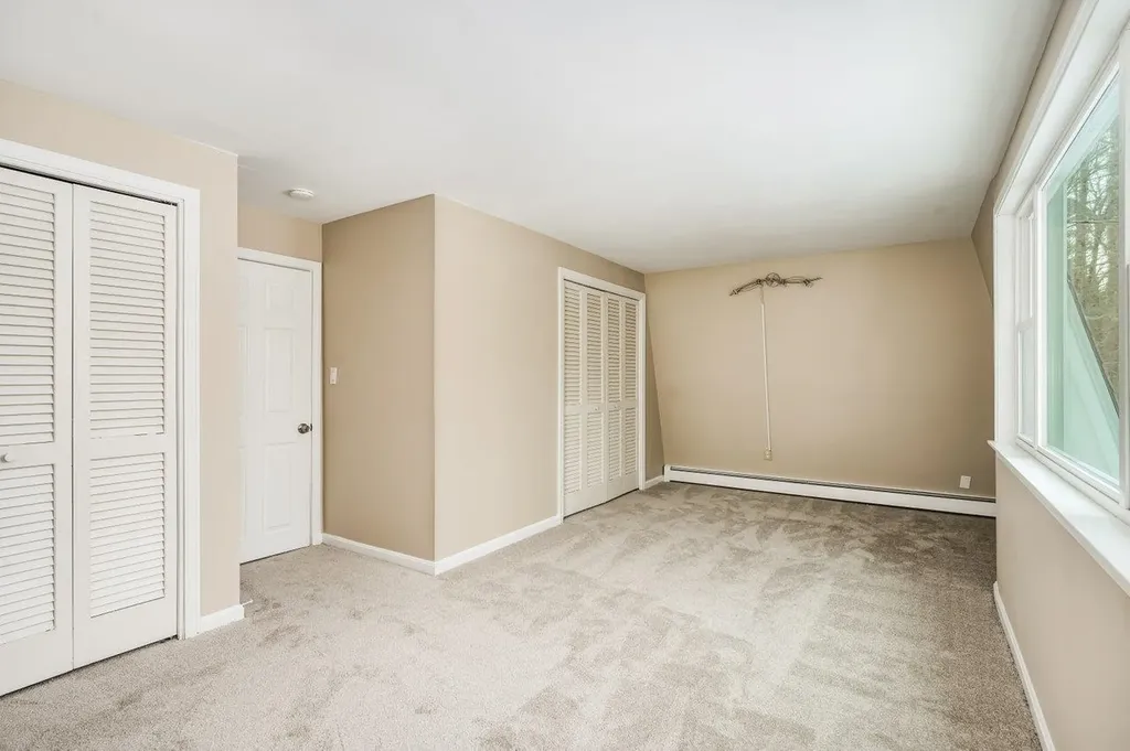 87 Edgewater Drive Barrington NH 03825