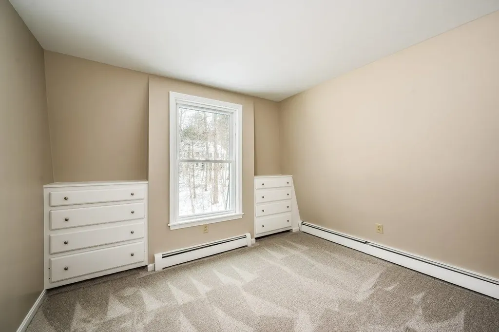 87 Edgewater Drive Barrington NH 03825