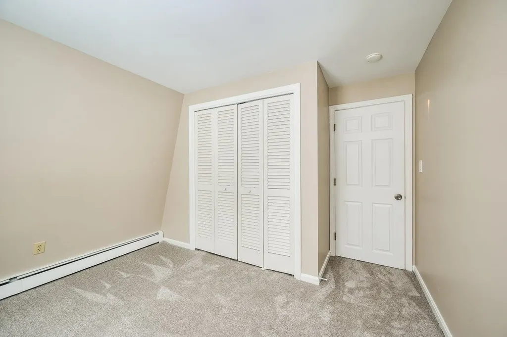 87 Edgewater Drive Barrington NH 03825