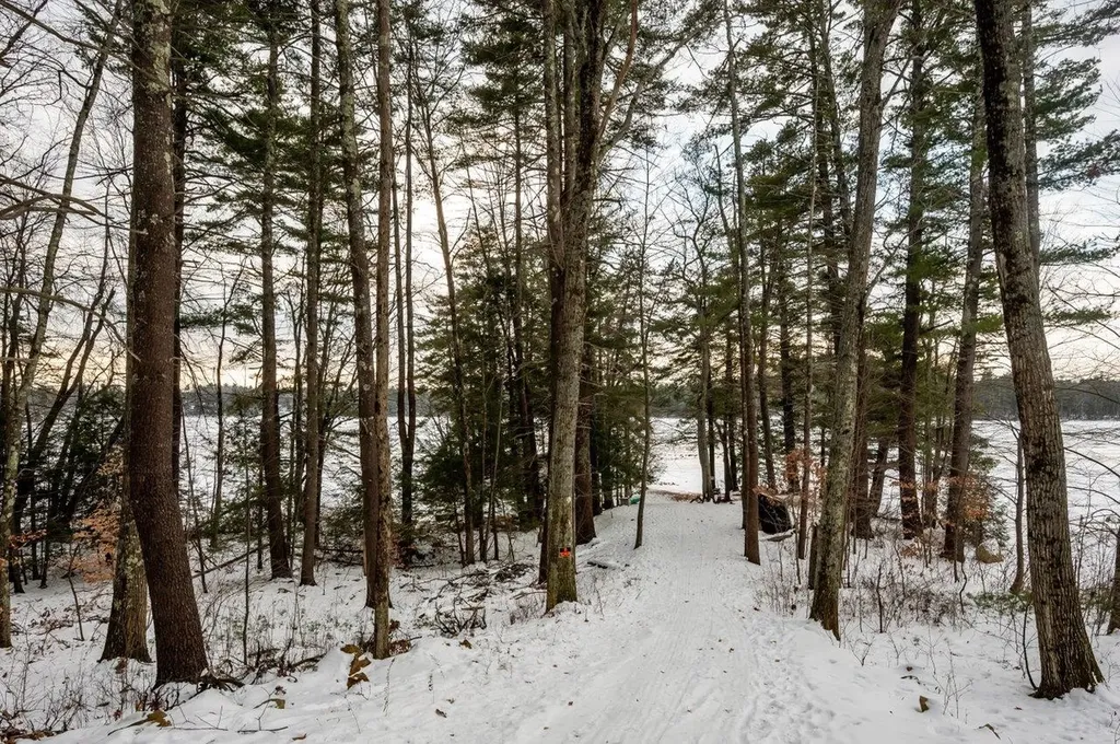 87 Edgewater Drive Barrington NH 03825