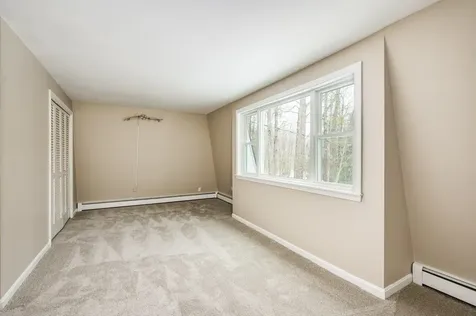 87 Edgewater Drive Barrington NH 03825