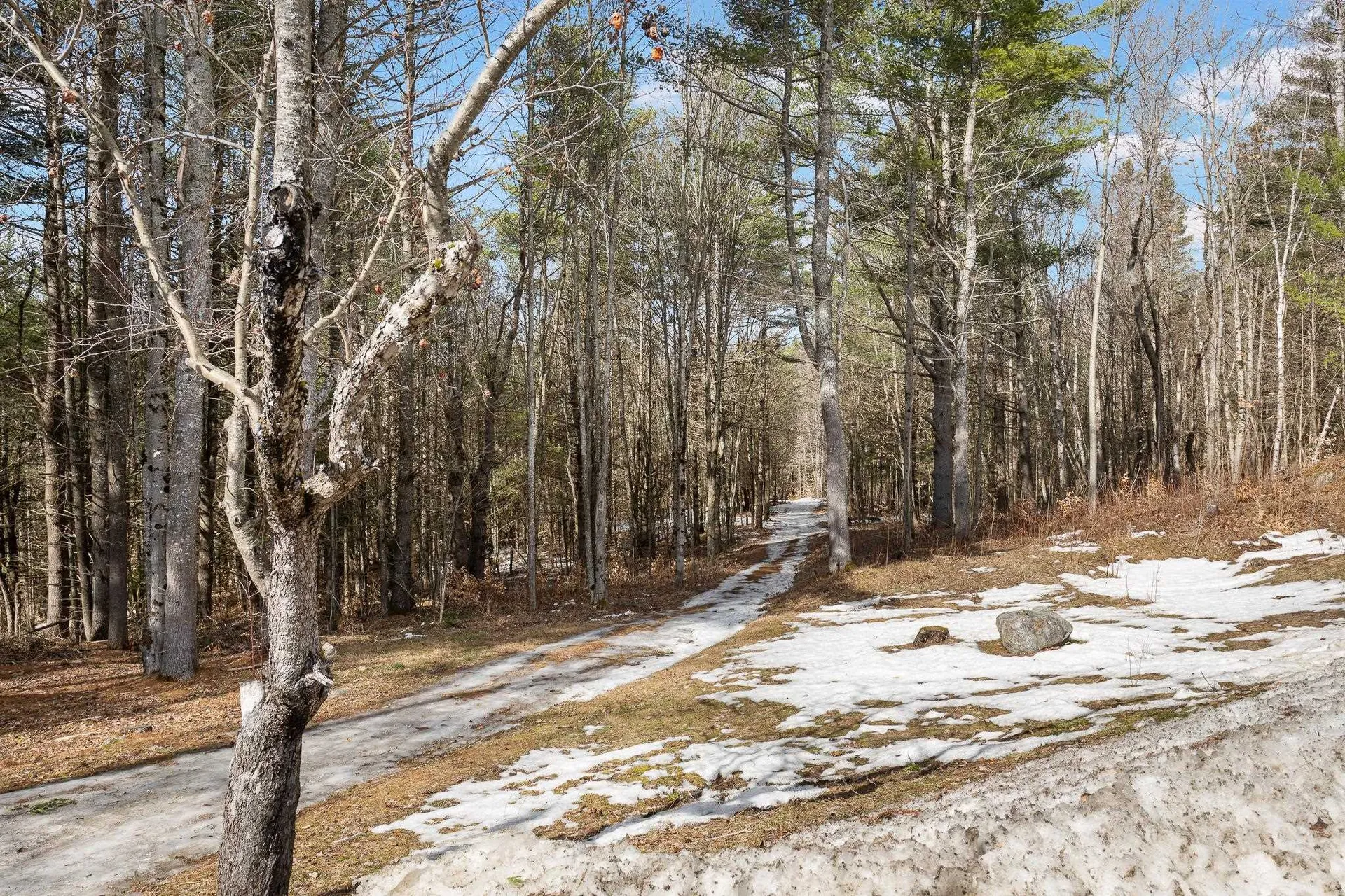 84 Hillside Avenue Northumberland NH 03582