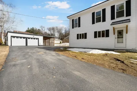 84 Hillside Avenue Northumberland NH 03582