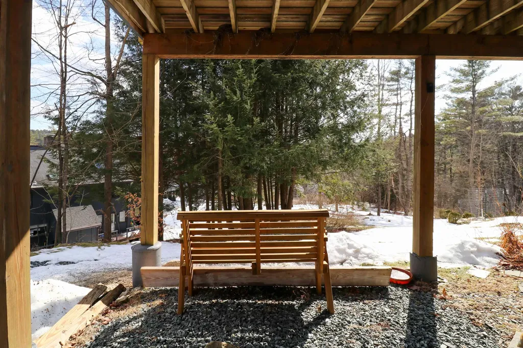 27 College Hill Road Hanover NH 03755