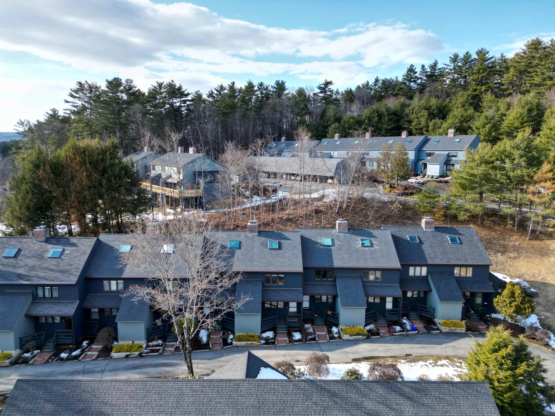 27 College Hill Road Hanover NH 03755