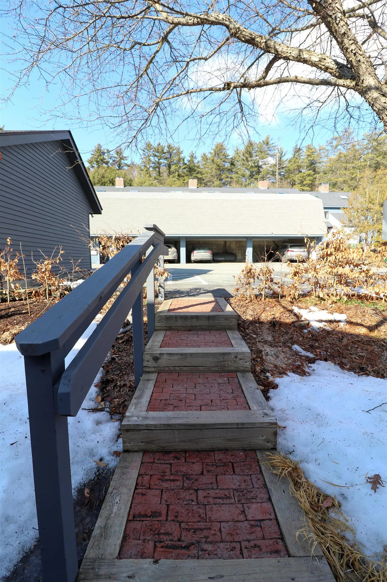 27 College Hill Road Hanover NH 03755