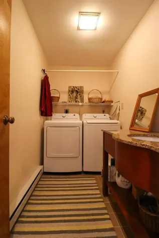 27 College Hill Road Hanover NH 03755