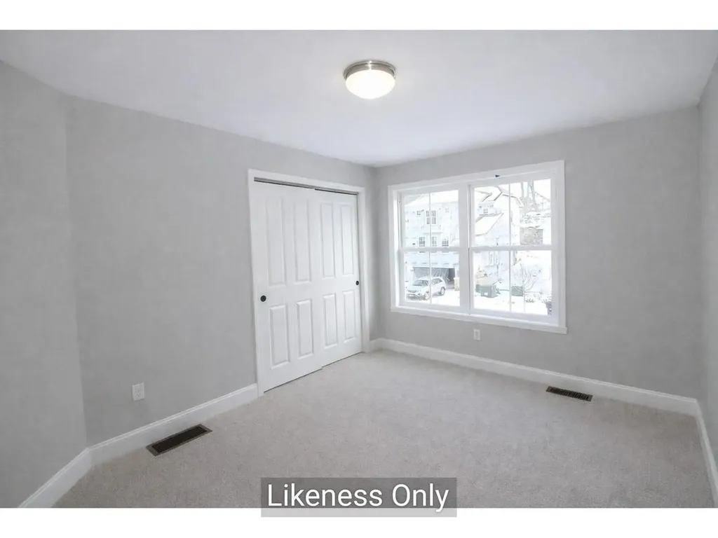 9 Mabel Way South Burlington VT 05403