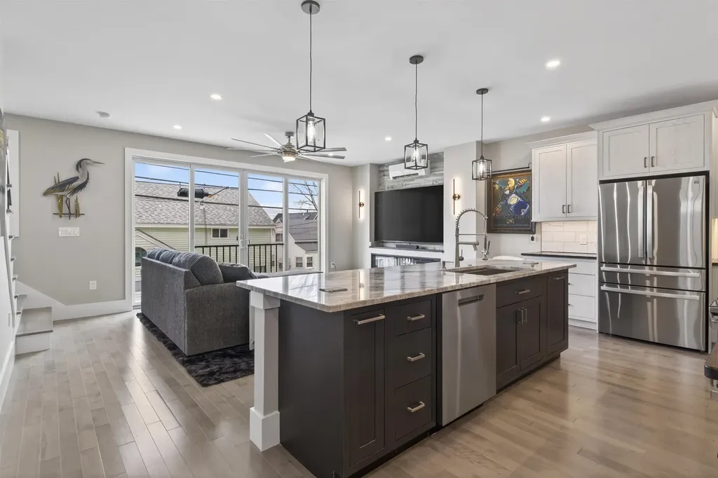 44 Centenary Avenue Laconia NH 03246