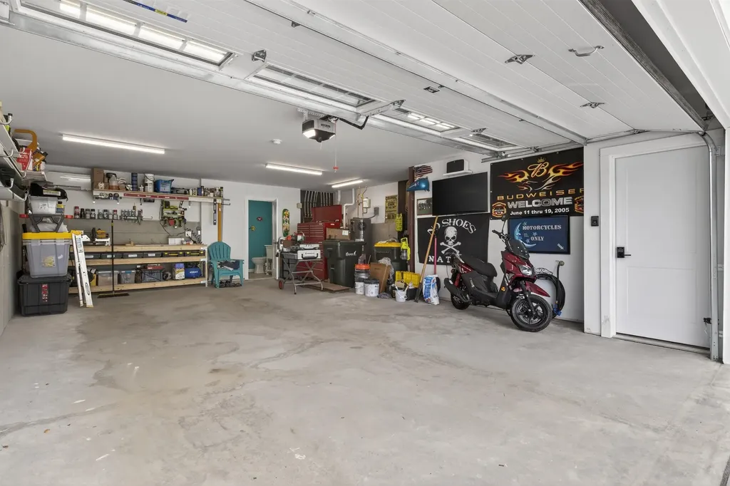 44 Centenary Avenue Laconia NH 03246