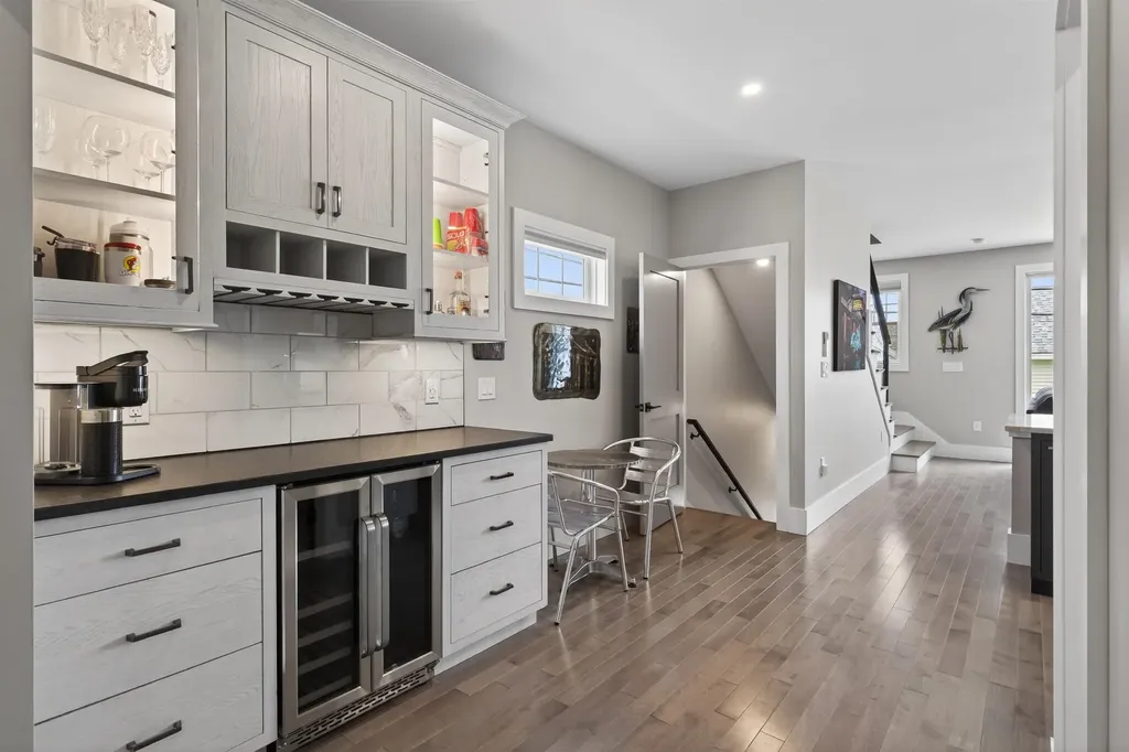 44 Centenary Avenue Laconia NH 03246