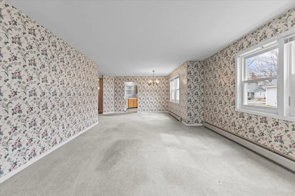 16 Clover Drive Essex VT 05452