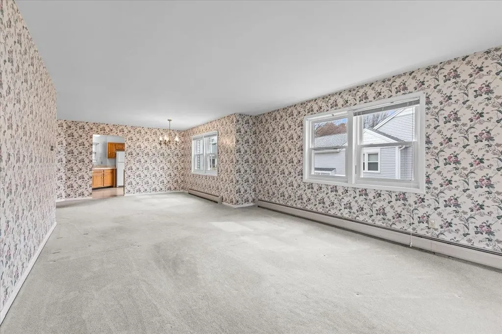 16 Clover Drive Essex VT 05452