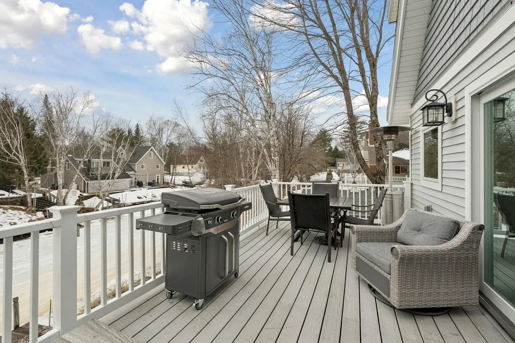59 Sunrise Drive Moultonborough NH 03254