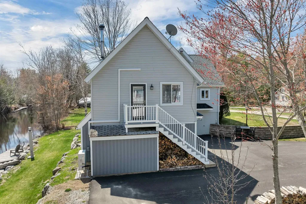 59 Sunrise Drive Moultonborough NH 03254
