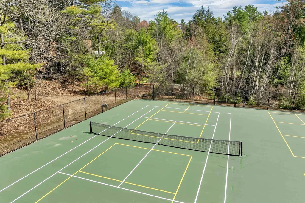 59 Sunrise Drive Moultonborough NH 03254