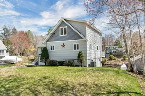 59 Sunrise Drive Moultonborough NH 03254